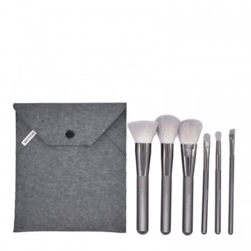 newstalgia-brush-estuche