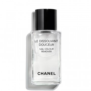 gentle-nail-makeup-remover